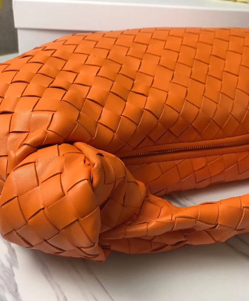 Bottega Veneta Rounded Hobo Bag In Intrecciato Nappa Orange